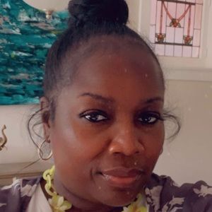 Meet your Posher, Samona